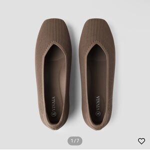 Vivaia Square-Toe V-Cut Flats (Margot 2.0)